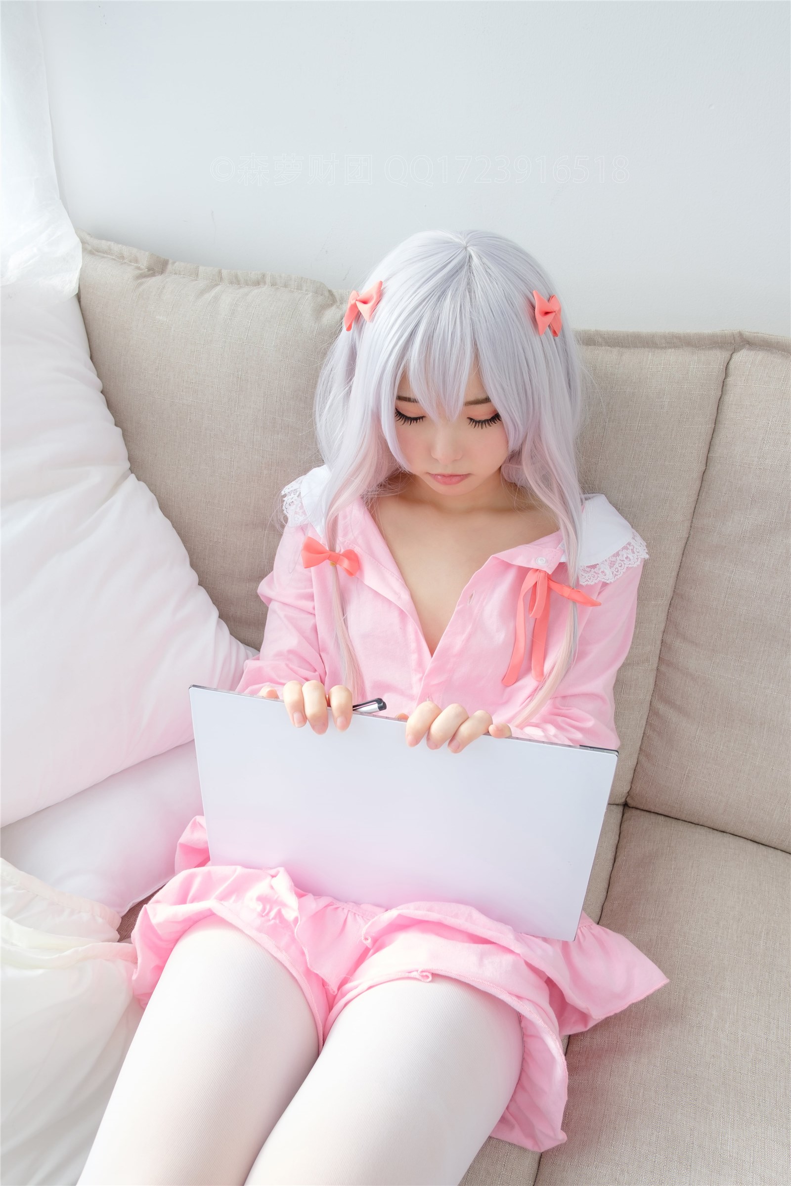 Little sagiri reality show cosplay(32)