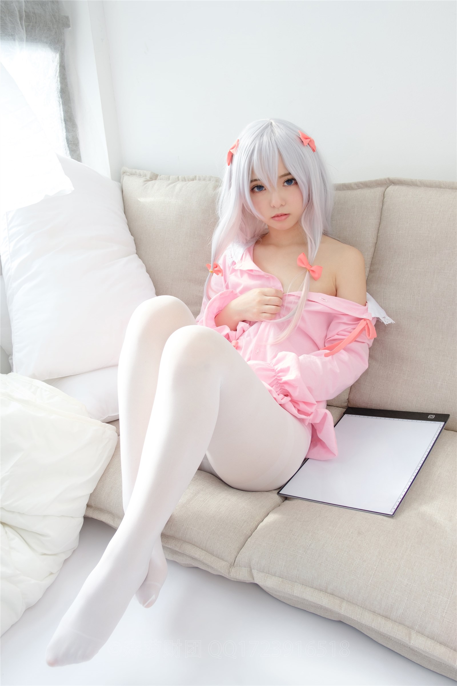 Little sagiri reality show cosplay(18)