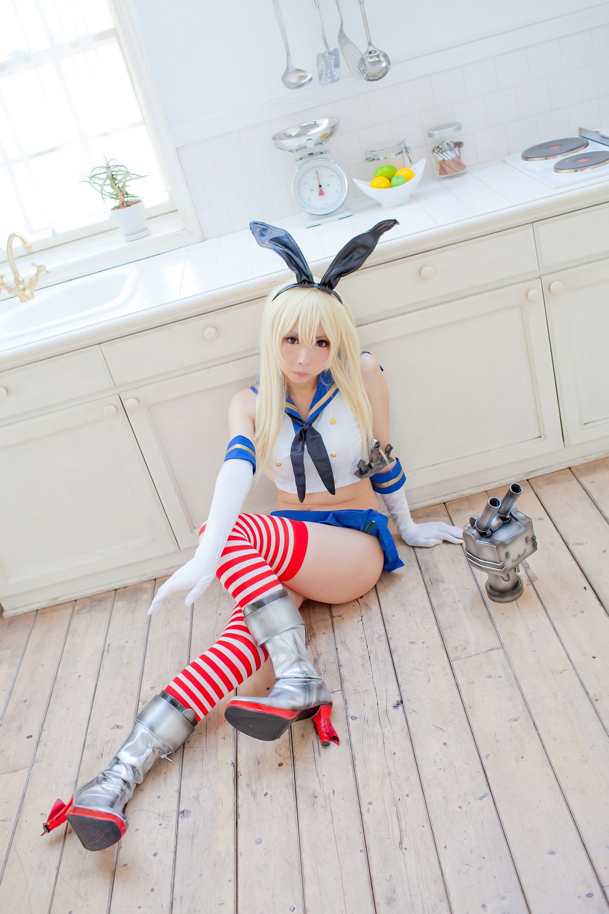 Frivolous clothes shameless posture of Shimakaze animation reality show(8)