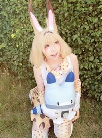 Japanese cosplayer shows a very cold and lovely cat girl(45)