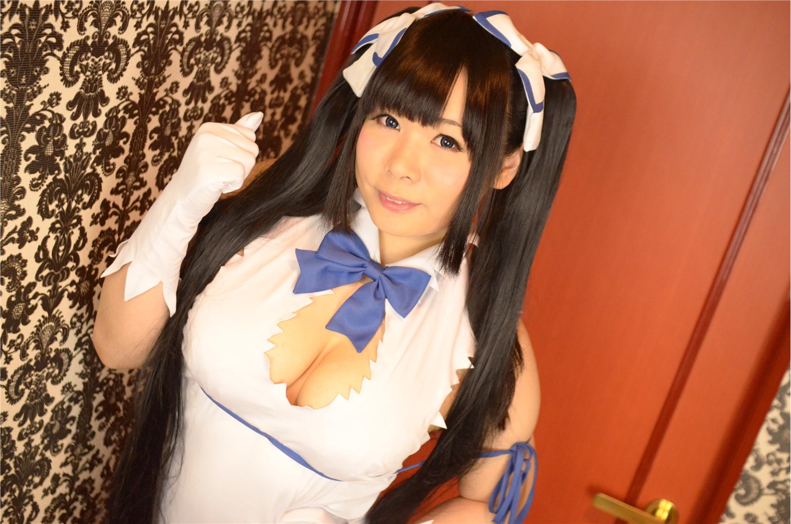 The goddess Hestia naturally gave birth to some exciting Cosplay gifts(2)