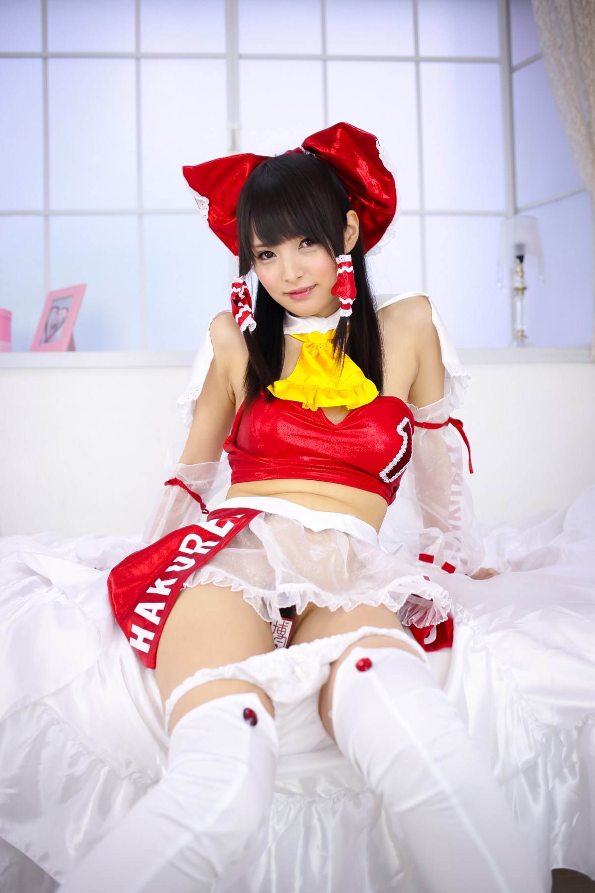 The slovenly Reimu ero Cosplay by mihono sakou(12)