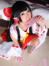 Seductive cosplayer Ayane proves her lewdness again(15)
