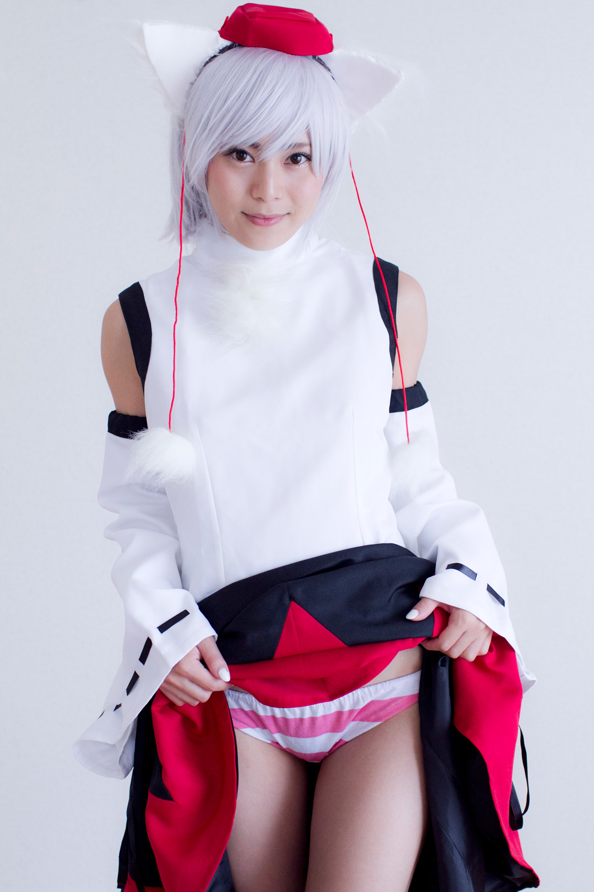 Hell world famous bullet shooting Touhou has received quite a thrill from ero Cosplay by a yuan(6)