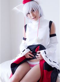 Hell world famous bullet shooting Touhou has received quite a thrill from ero Cosplay by a yuan(23)