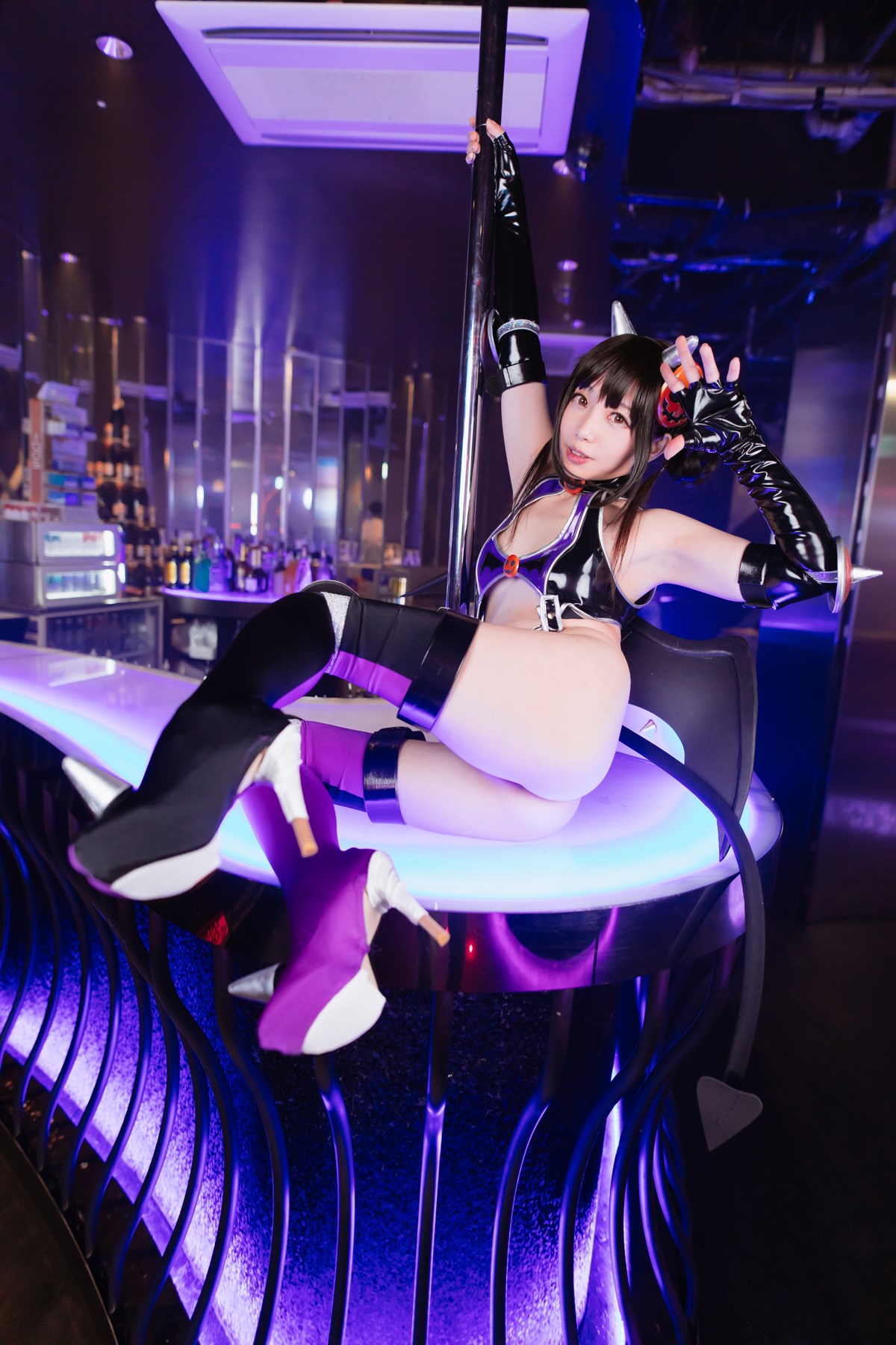 Coser girl dressed in Devil Costume(35)