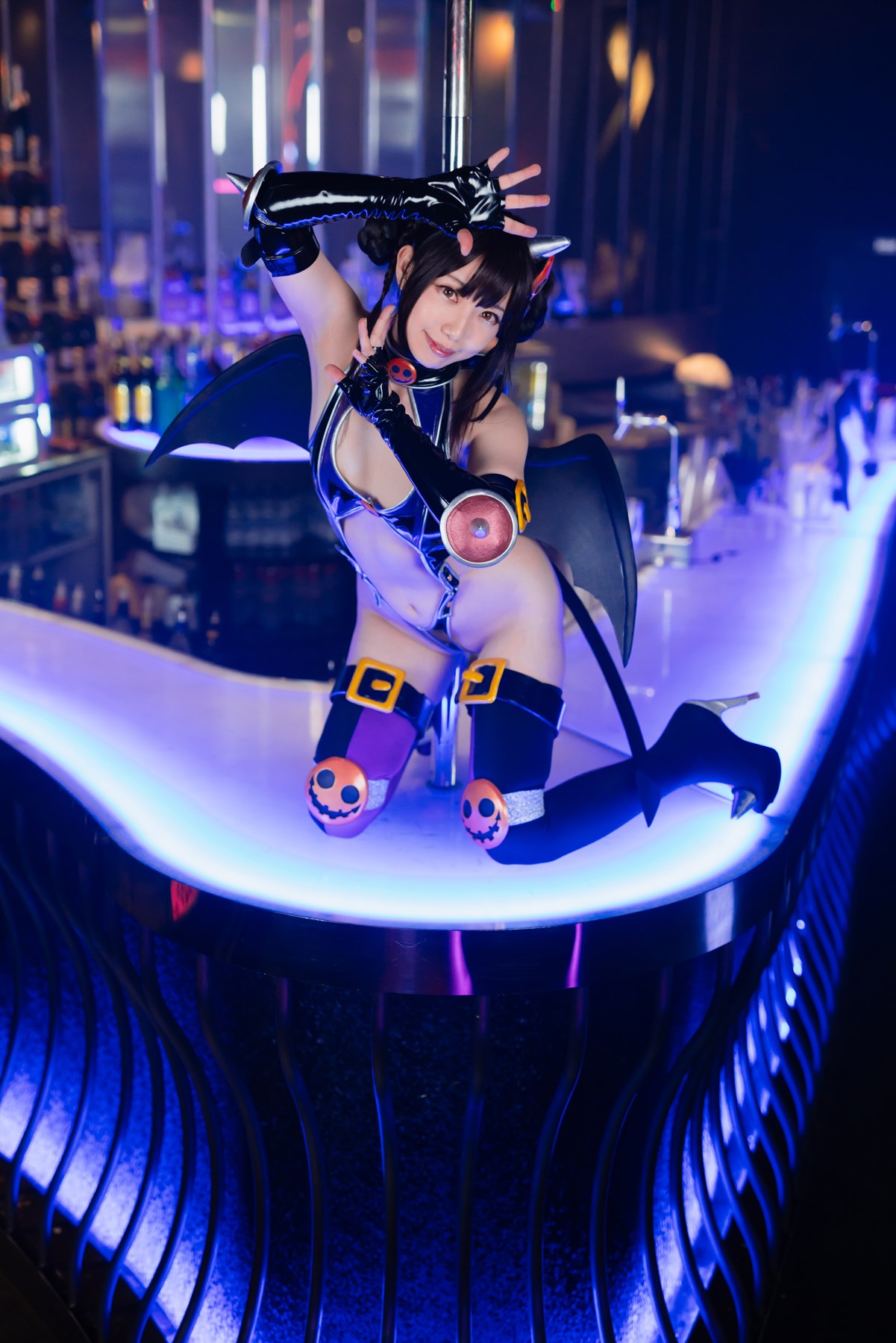 Coser girl dressed in Devil Costume(13)