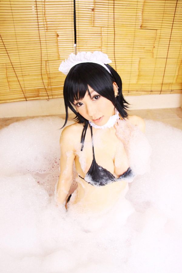 Director iroha bikini girls naked cosplay(6)