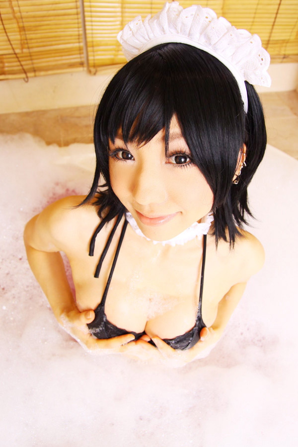 Director iroha bikini girls naked cosplay(26)