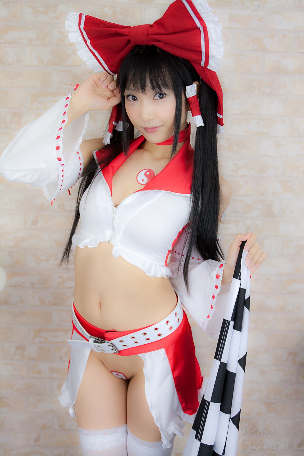 Ero Cosplay lenfried paipan Reimu competition(21)