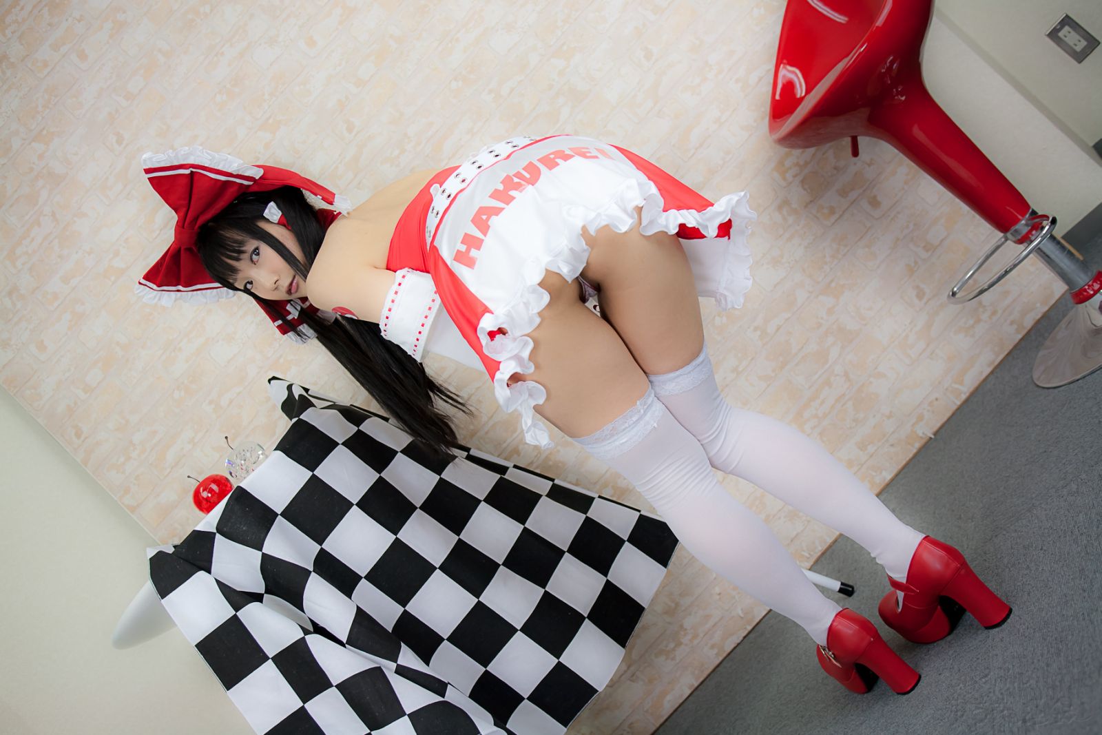 Ero Cosplay lenfried paipan Reimu competition(34)