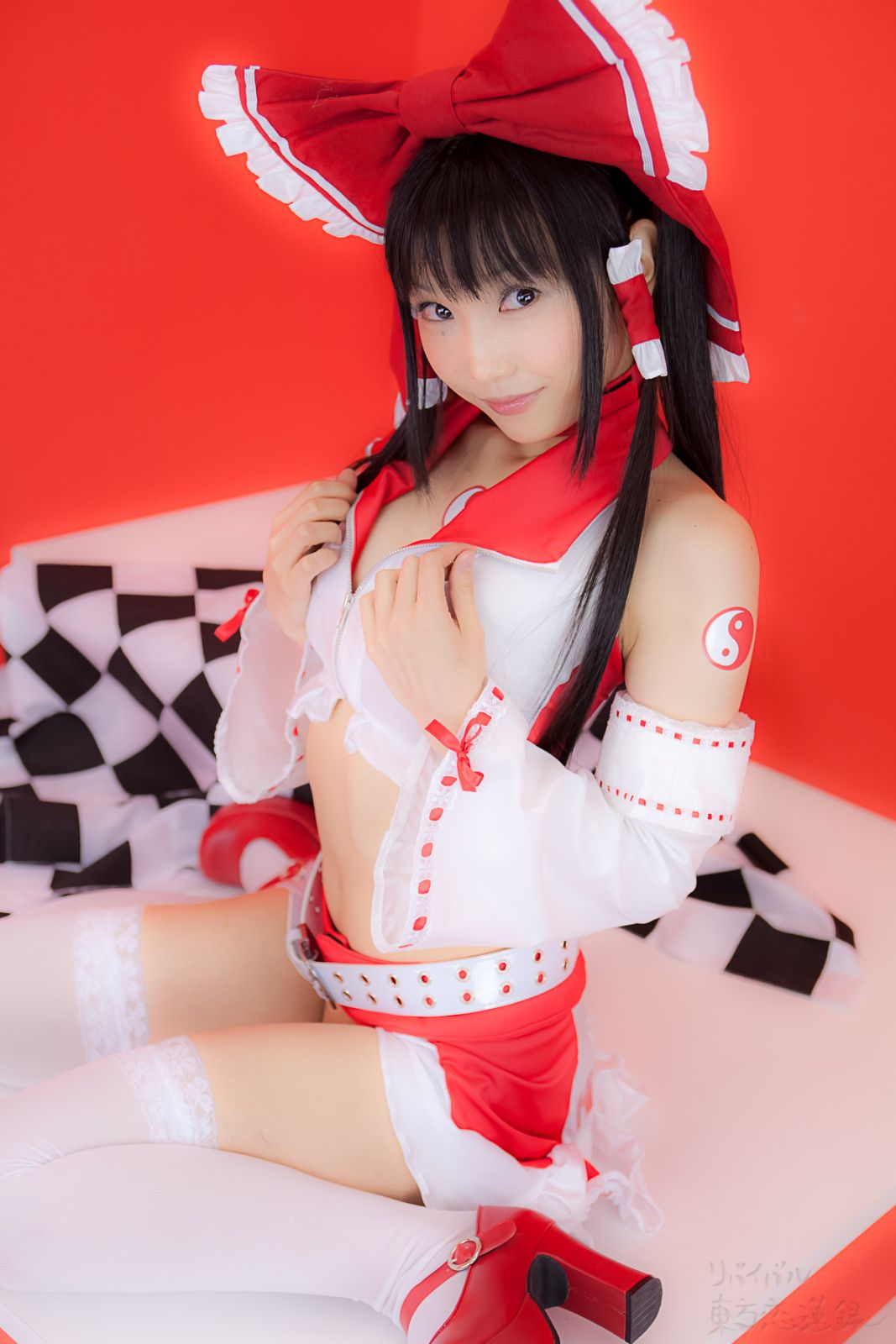 Ero Cosplay lenfried paipan Reimu competition(63)