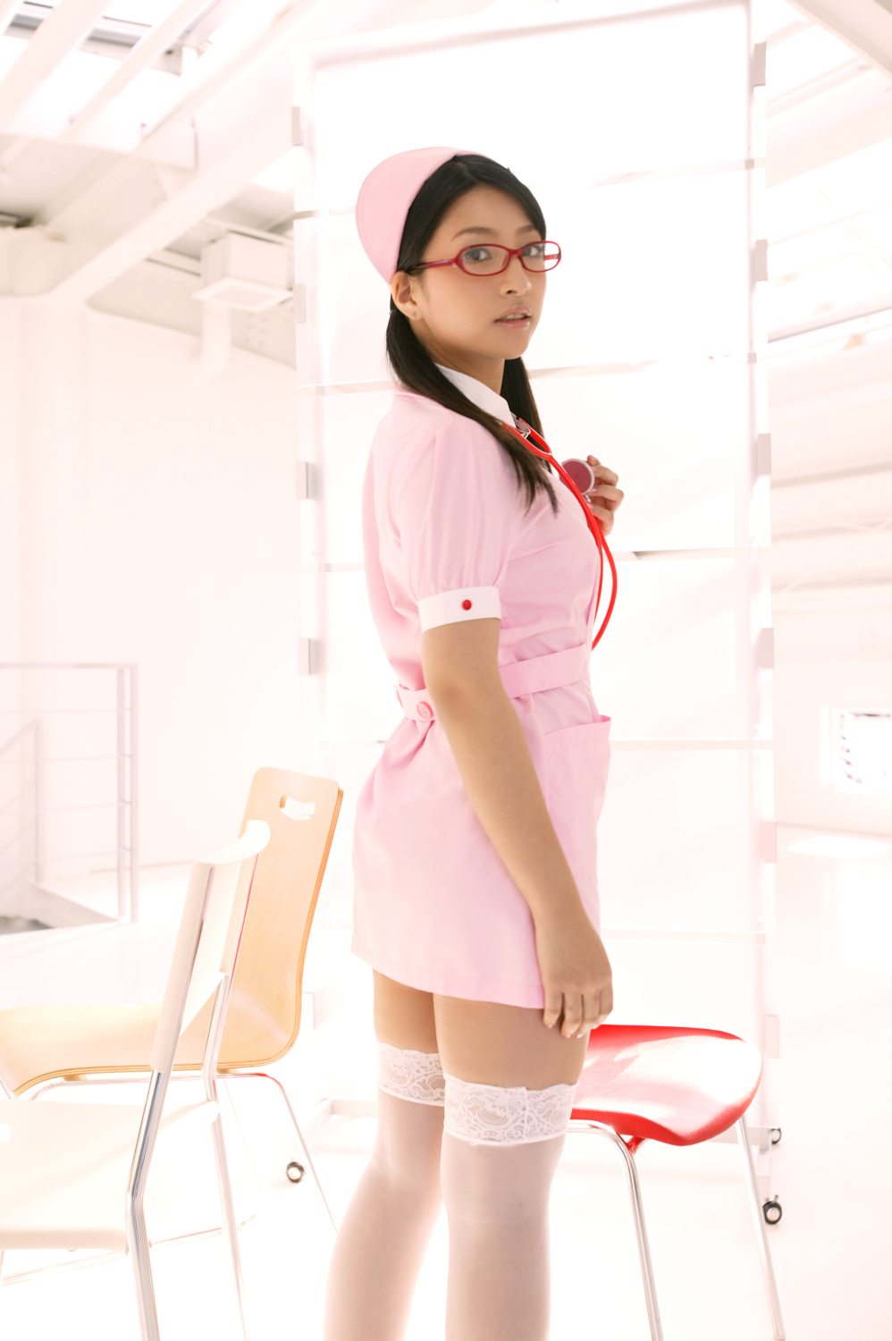 Nina South sexy nurse animation reality show(2)