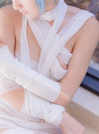 Large scale one eyed girls' sexy cos photos(5)