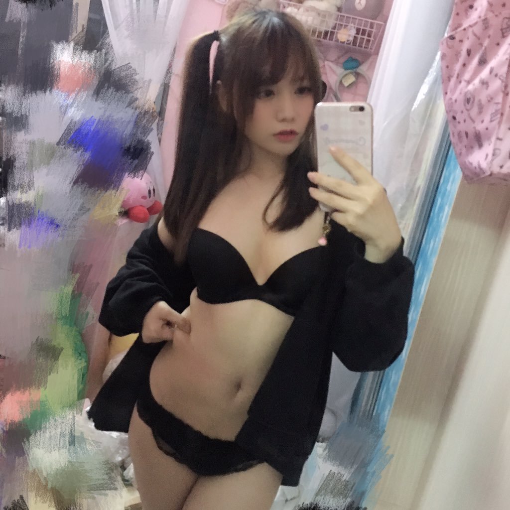 Nyako's sexy private room photo(19)