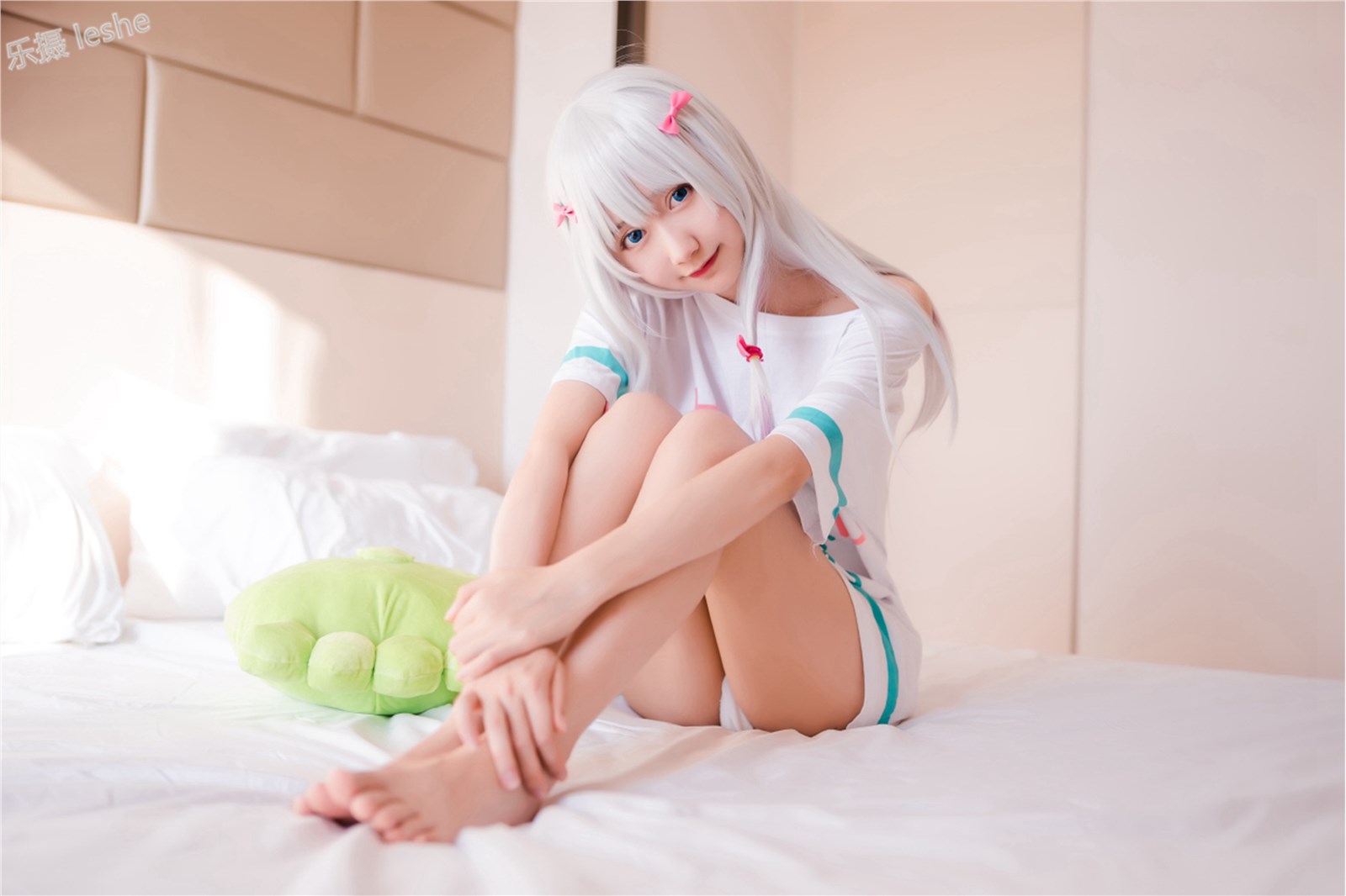 Loli girl with slender legs(21)