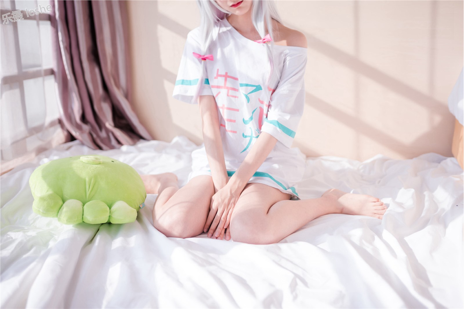 Loli girl with slender legs(11)