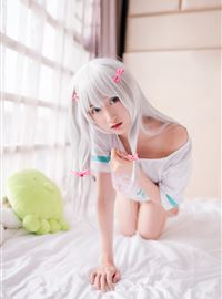 Loli girl with slender legs(36)