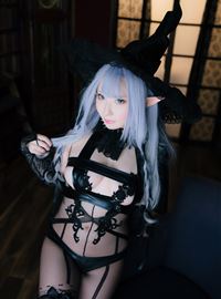 Beautiful and sexy fairy witch sexy photo(26)