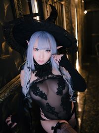 Beautiful and sexy fairy witch sexy photo(46)