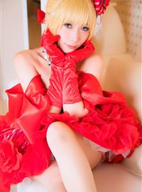 Elegant red dress beautiful little red shoes girl(19)