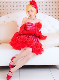 Elegant red dress beautiful little red shoes girl(10)