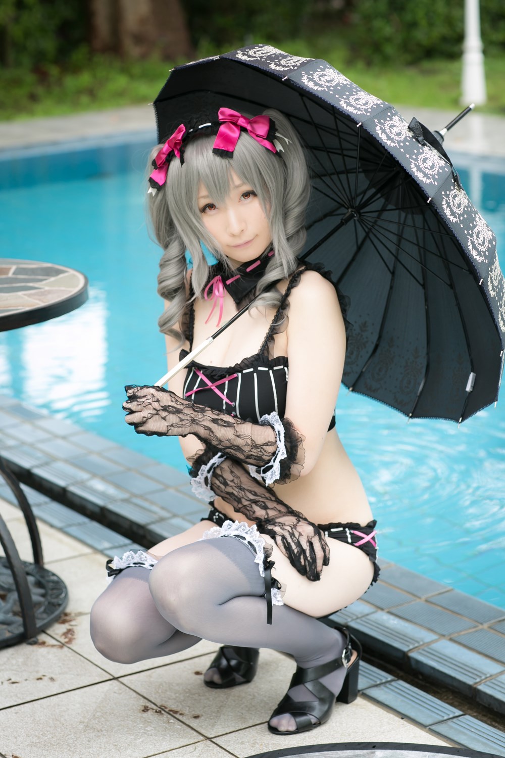 The combination of beautiful swimsuit and umbrella(34)