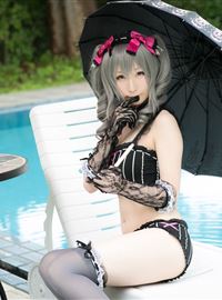 The combination of beautiful swimsuit and umbrella(44)
