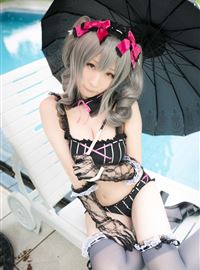 The combination of beautiful swimsuit and umbrella(60)
