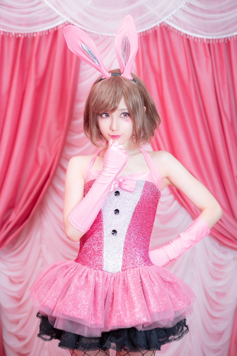 Pink Bunny cute seductive singer queen uniform(1)