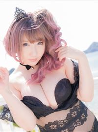The seductive Saku falls into the underwear with silk stockings and frills(16)