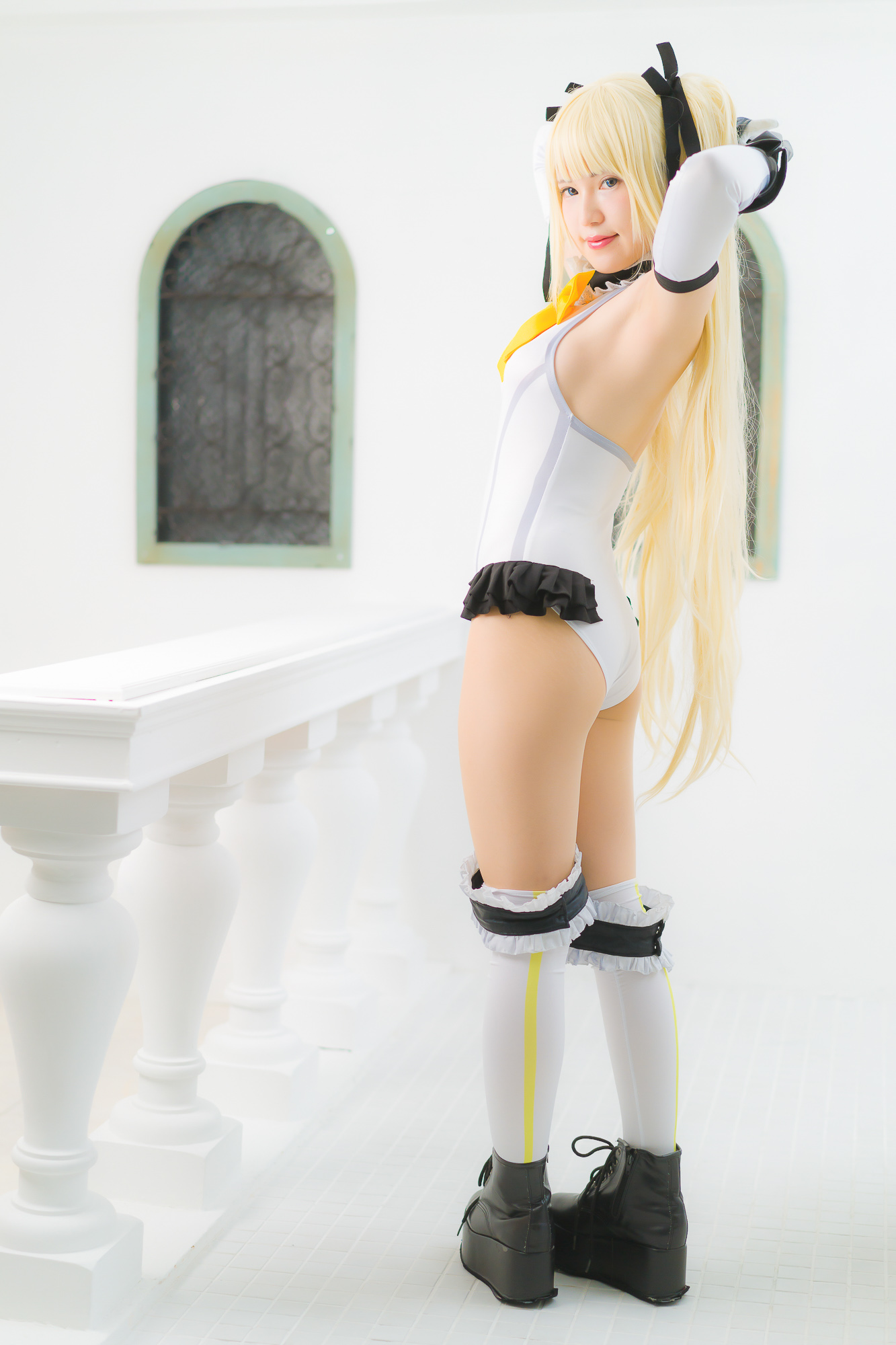 Cosplayer sexy loli with long legs(5)