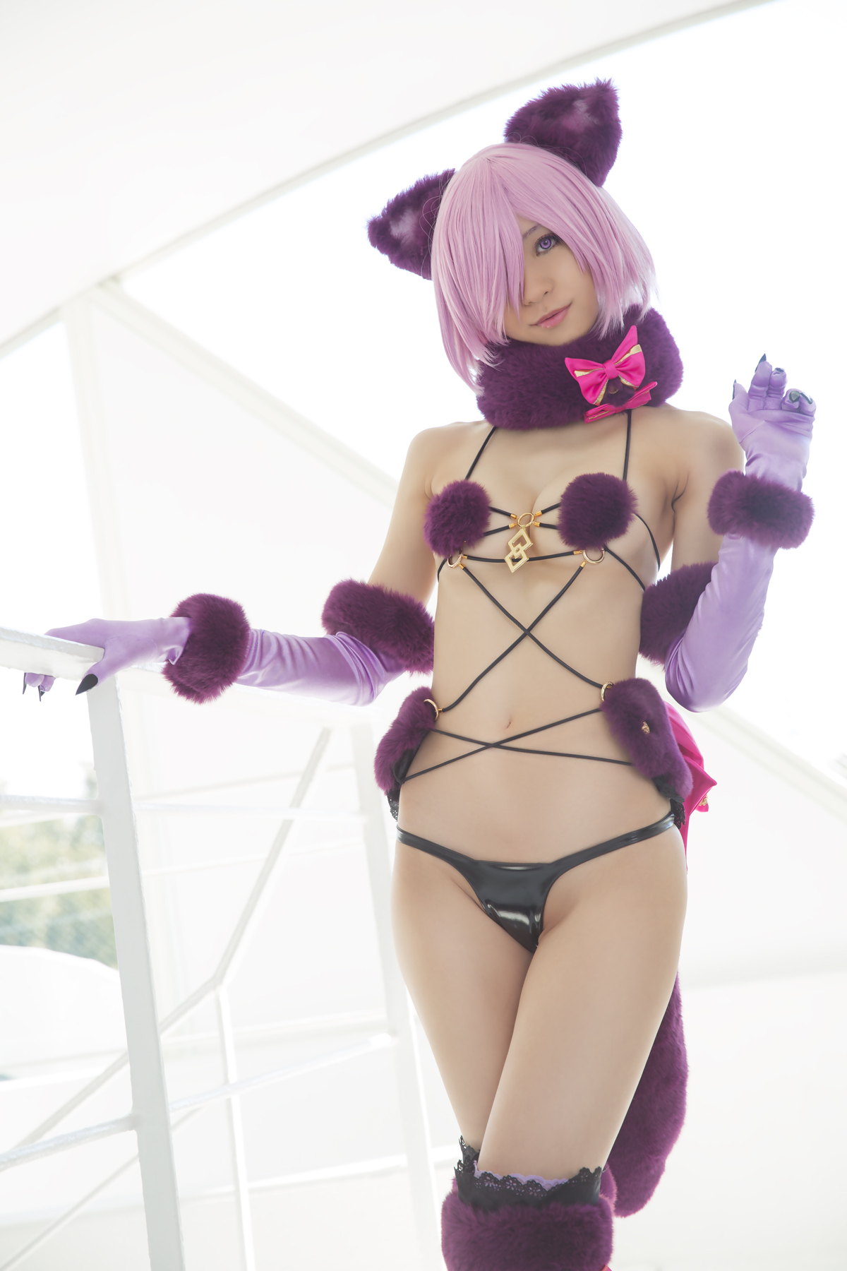 Cosplay with slender legs(19)