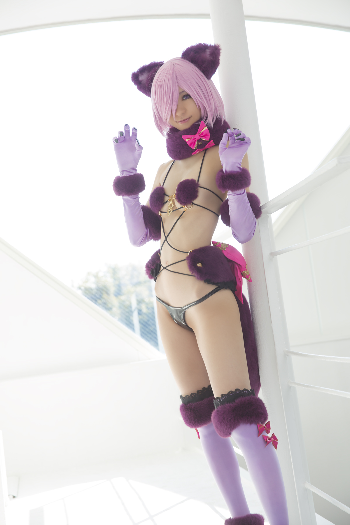 Cosplay with slender legs(25)