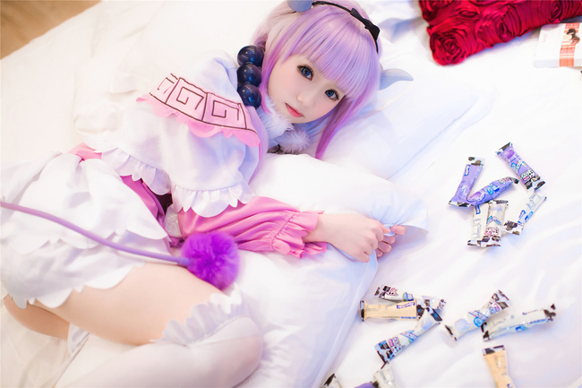 Kanna cosplay, a pure and innocent Dragon Girl, is cruel and lovely(14)