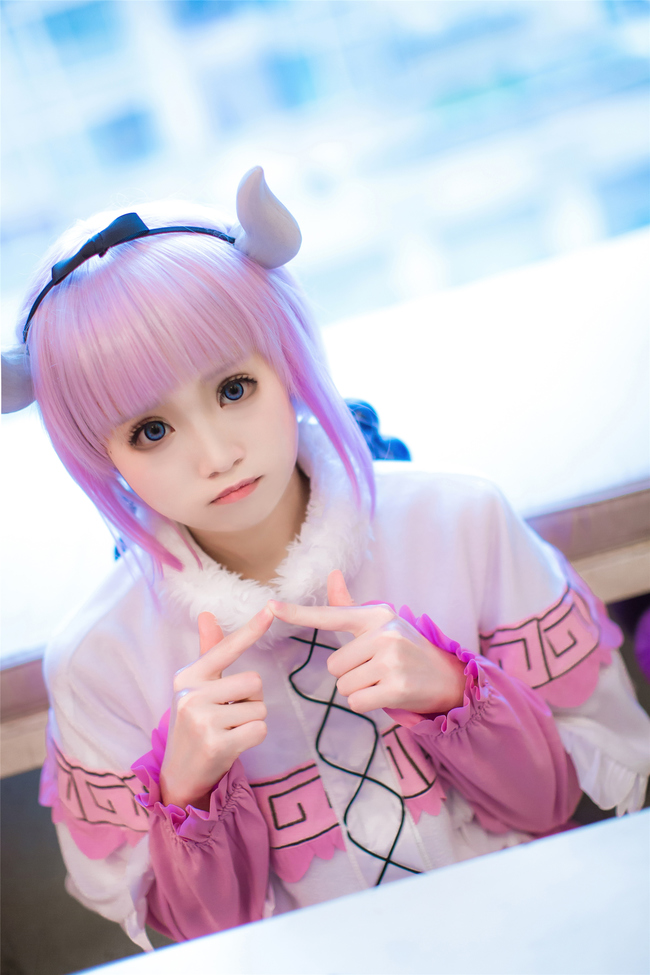 Kanna cosplay, a pure and innocent Dragon Girl, is cruel and lovely(19)