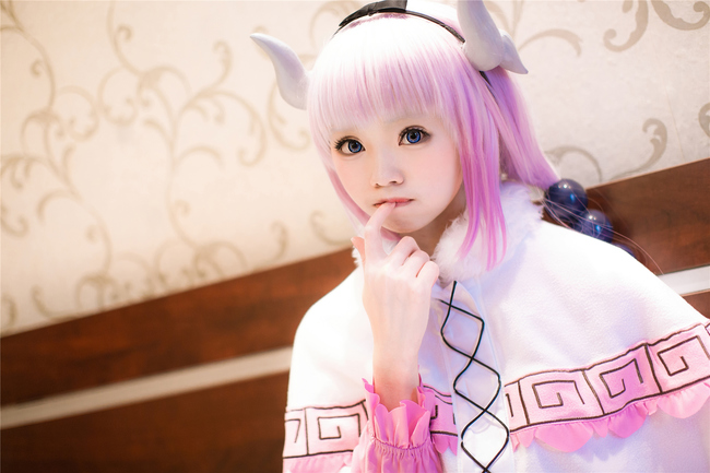 Kanna cosplay, a pure and innocent Dragon Girl, is cruel and lovely(9)