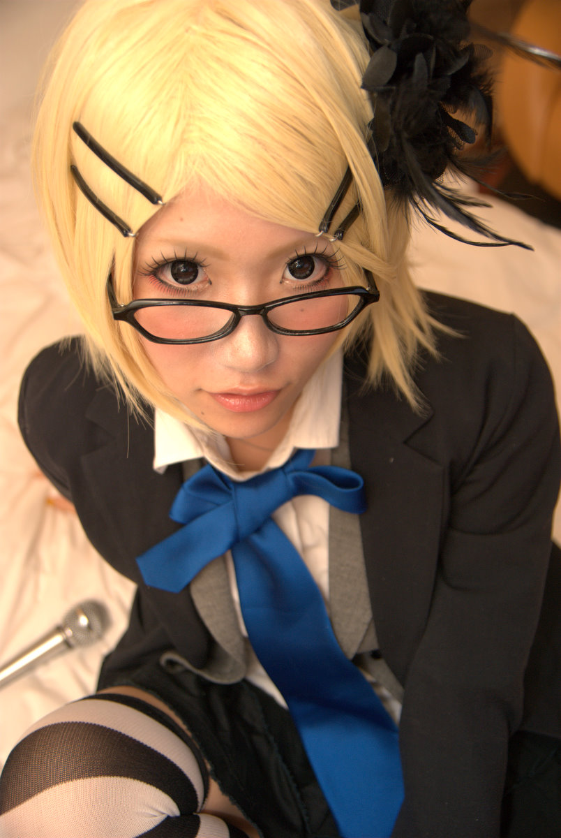 Katamine Rin cartoon reality show pantsu exposed with glasses(55)