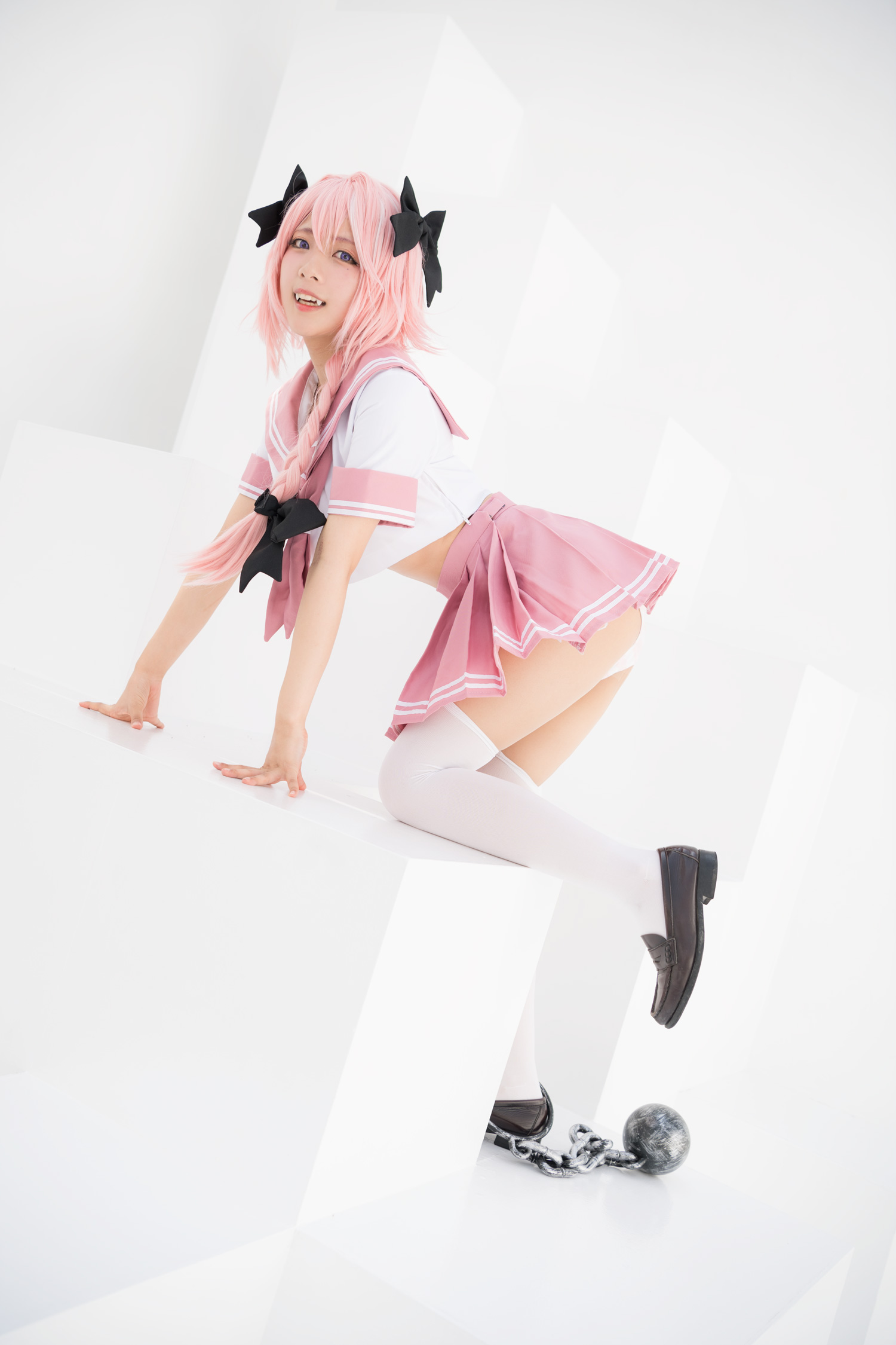 Astolfo Cosplay little Lori with fangs(11)