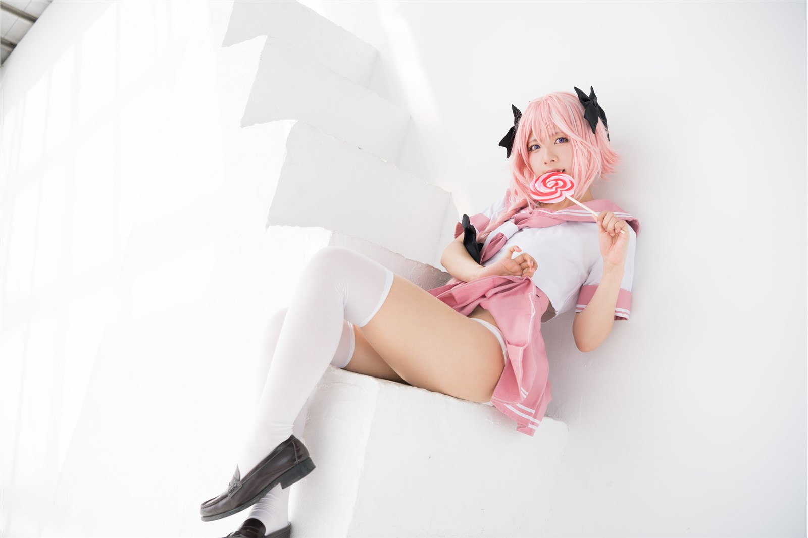 Astolfo Cosplay little Lori with fangs(88)