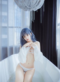 Cosplay expired rice noodle meow bathtub(1)