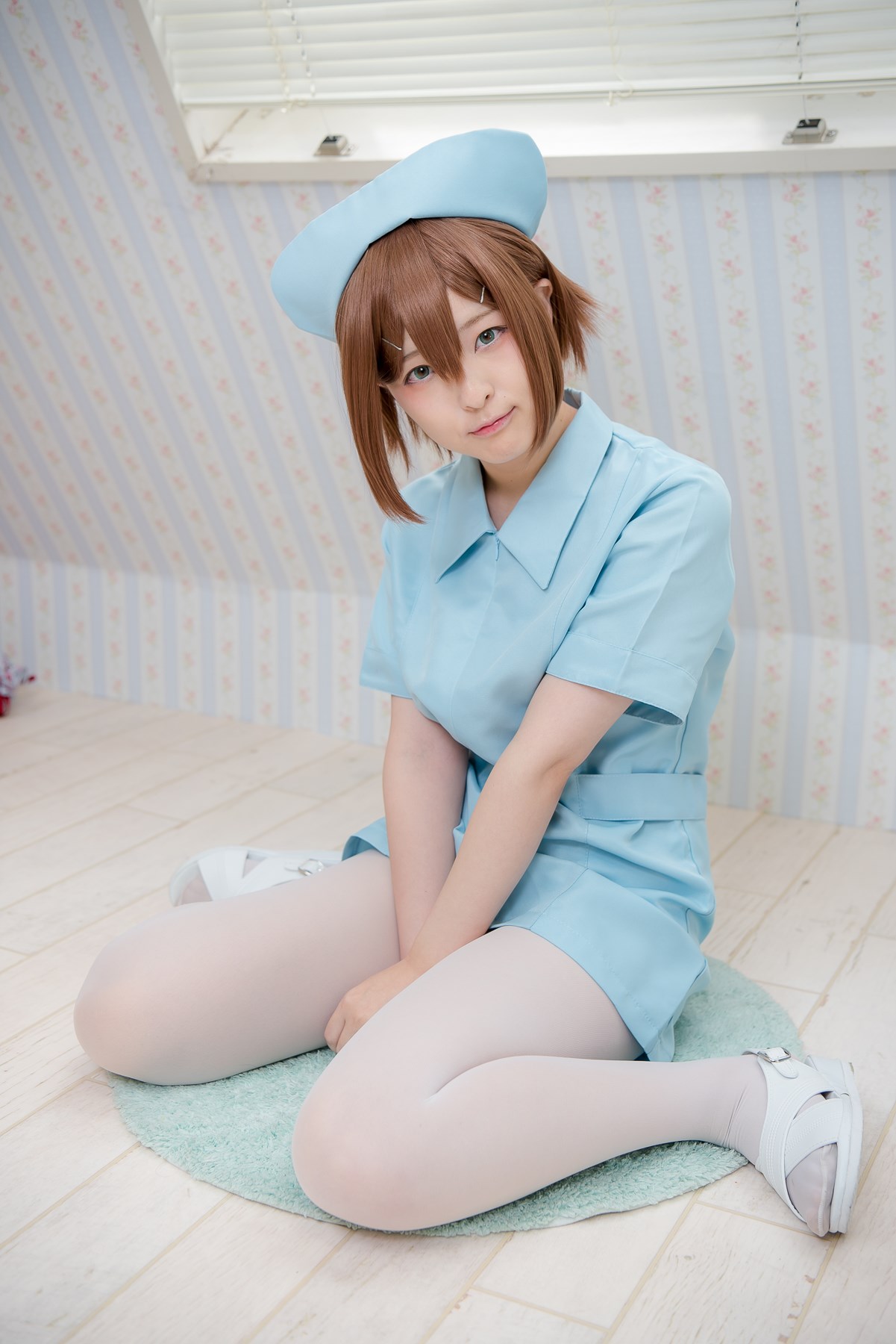 Cosplay intern nurse white silk(34)
