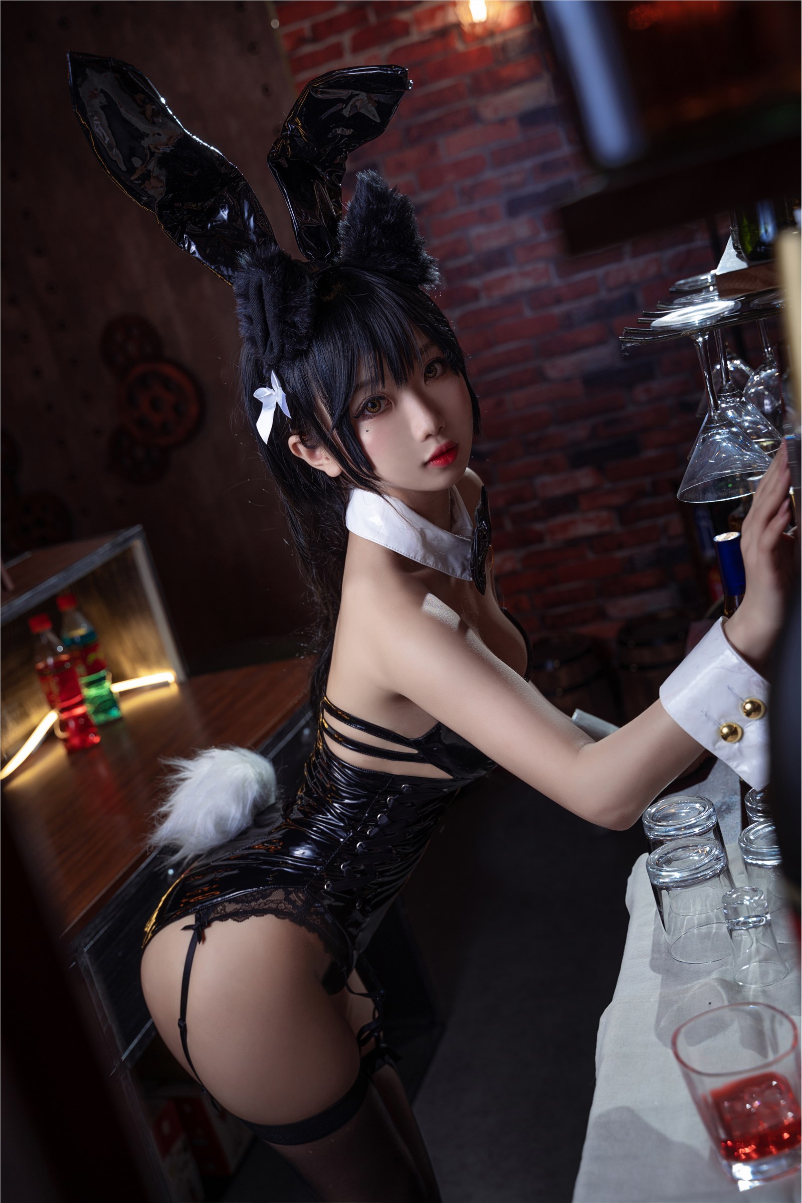 Black rabbit girl(3)