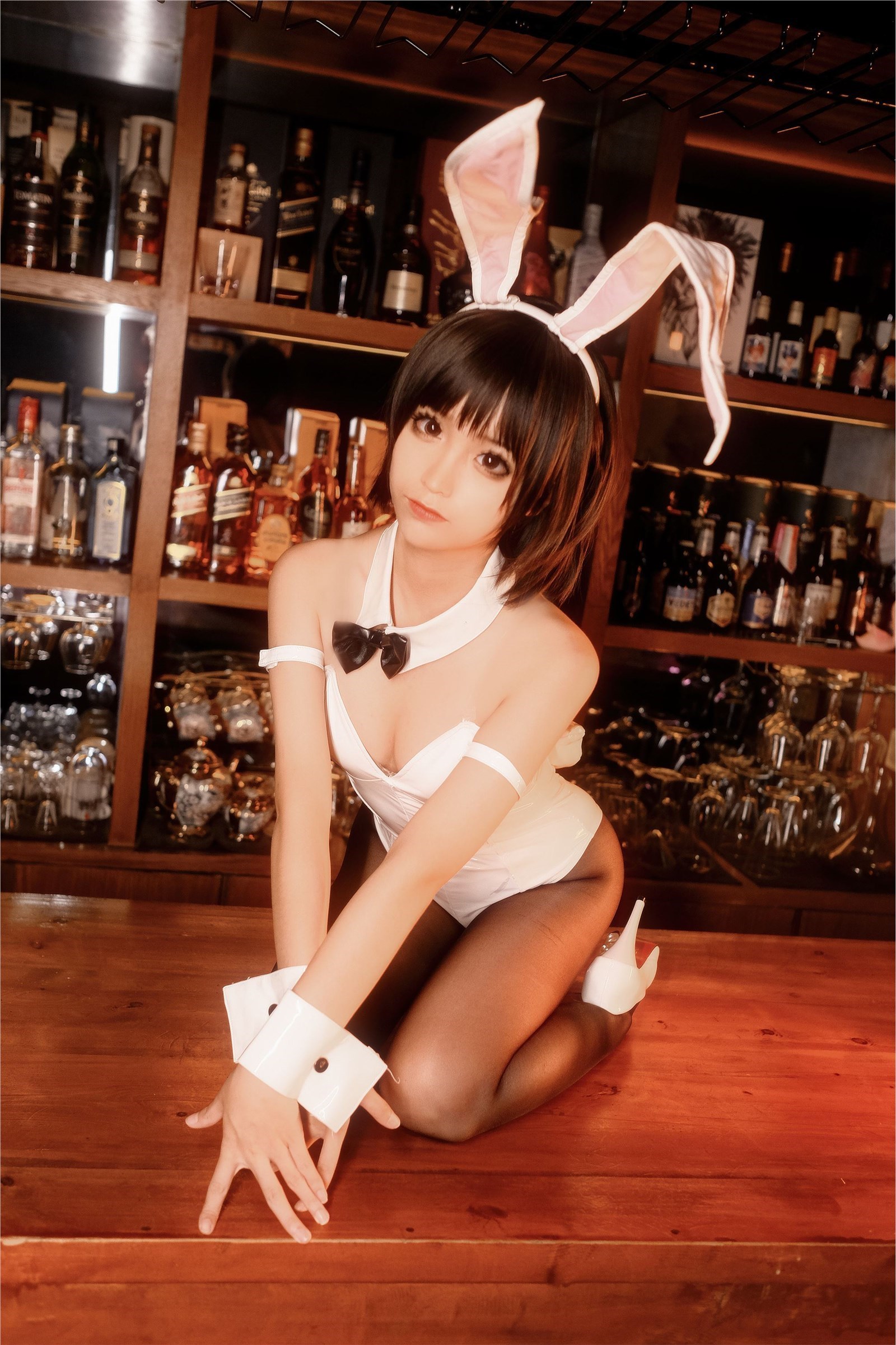 Bunny Kato(18)