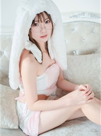 Vol.096 Kitaro_ Kitaro rabbit ear housewear(37)