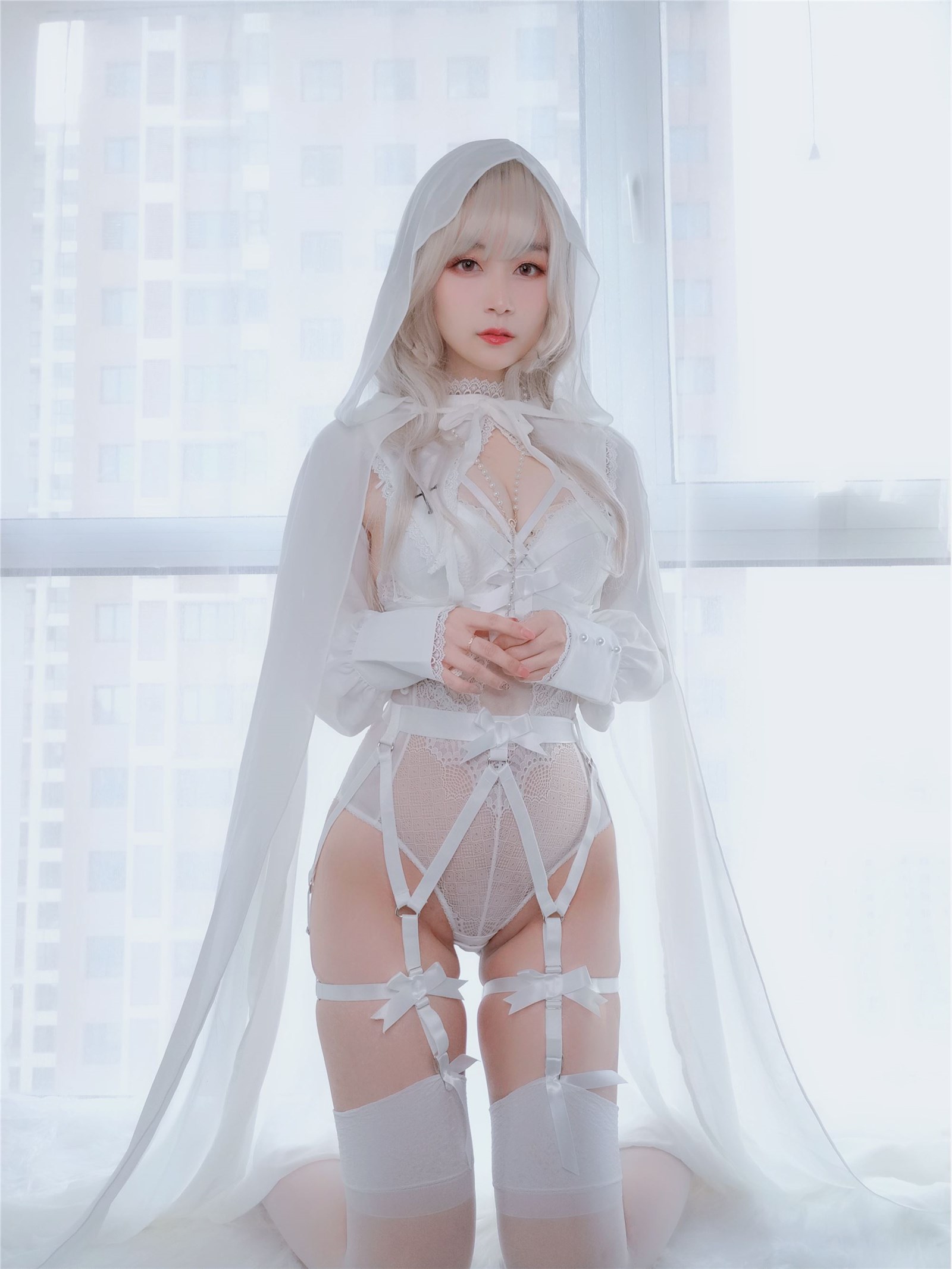 Cos silver 81 pure white saint(16)