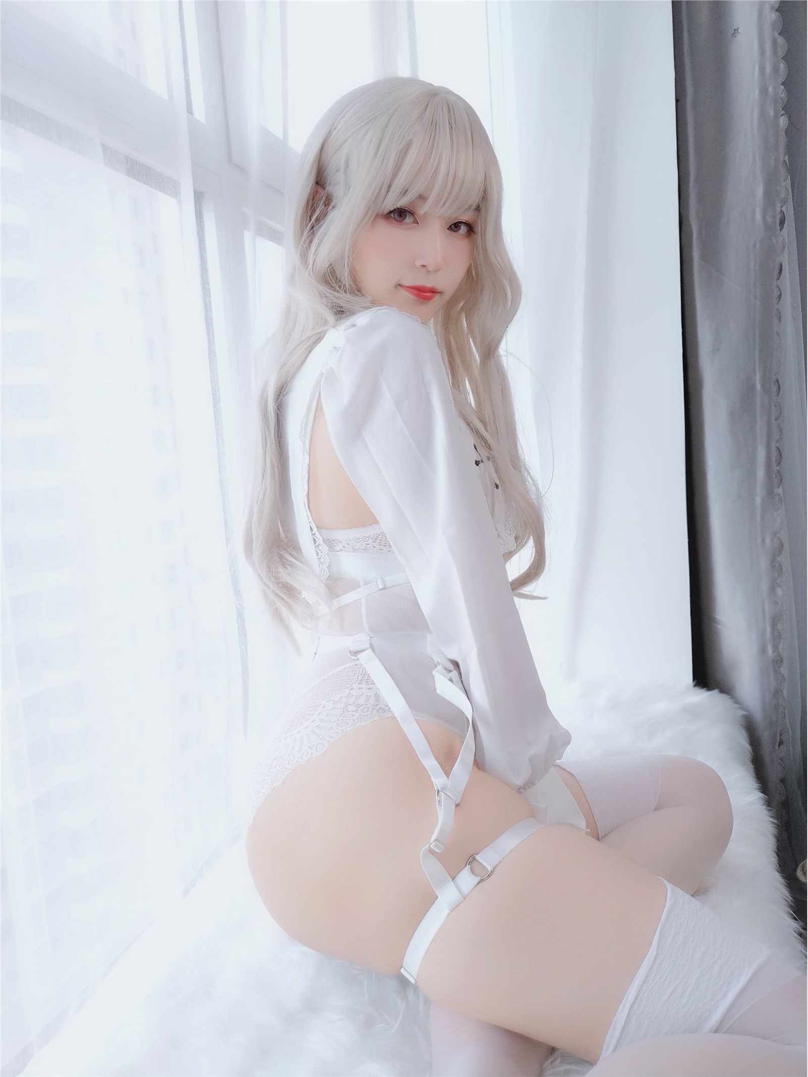 Cos silver 81 pure white saint(30)