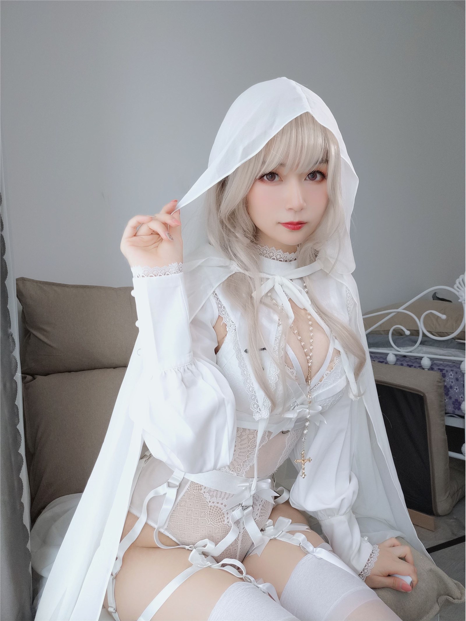 Cos silver 81 pure white saint(45)