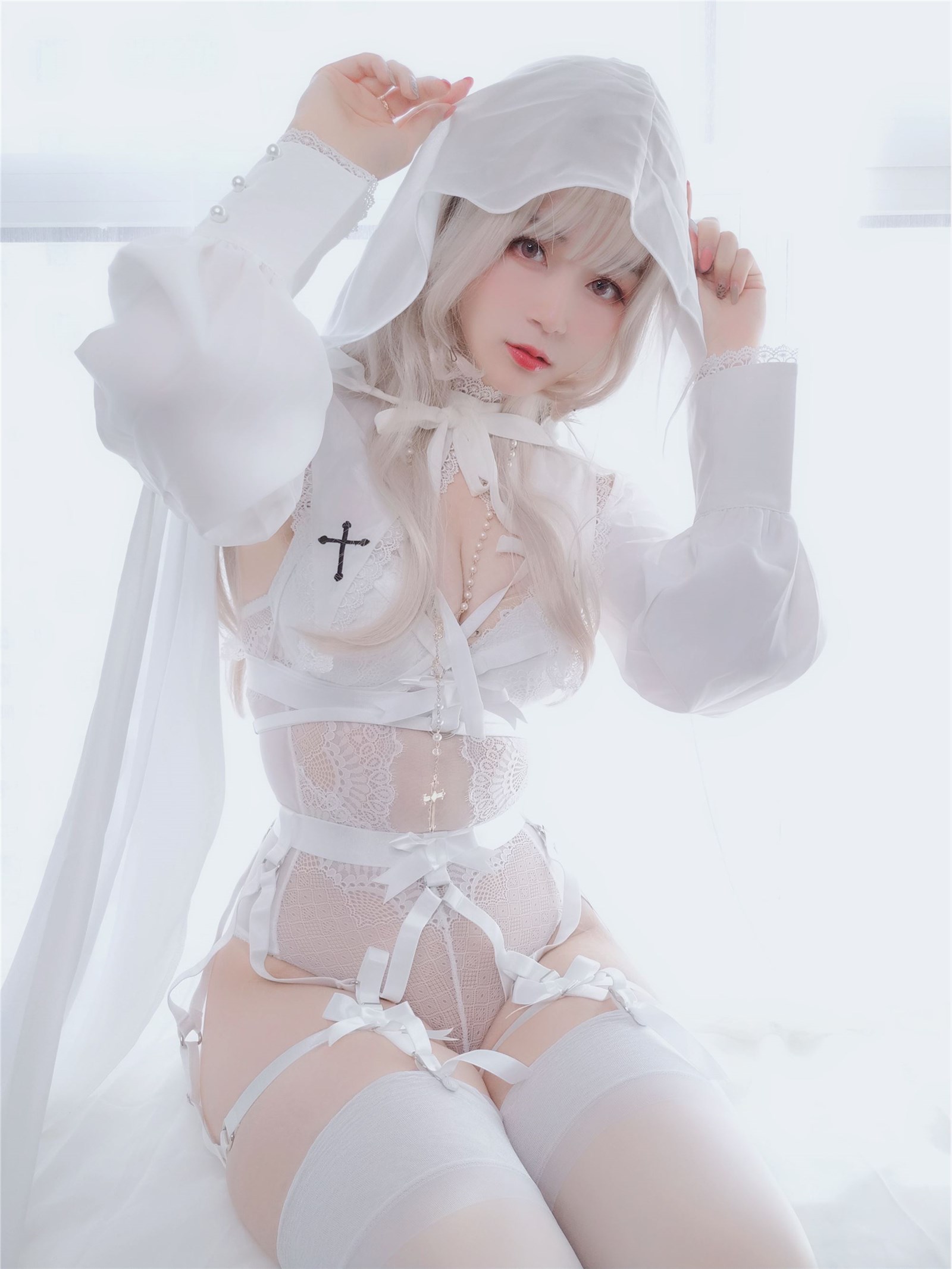 Cos silver 81 pure white saint(9)