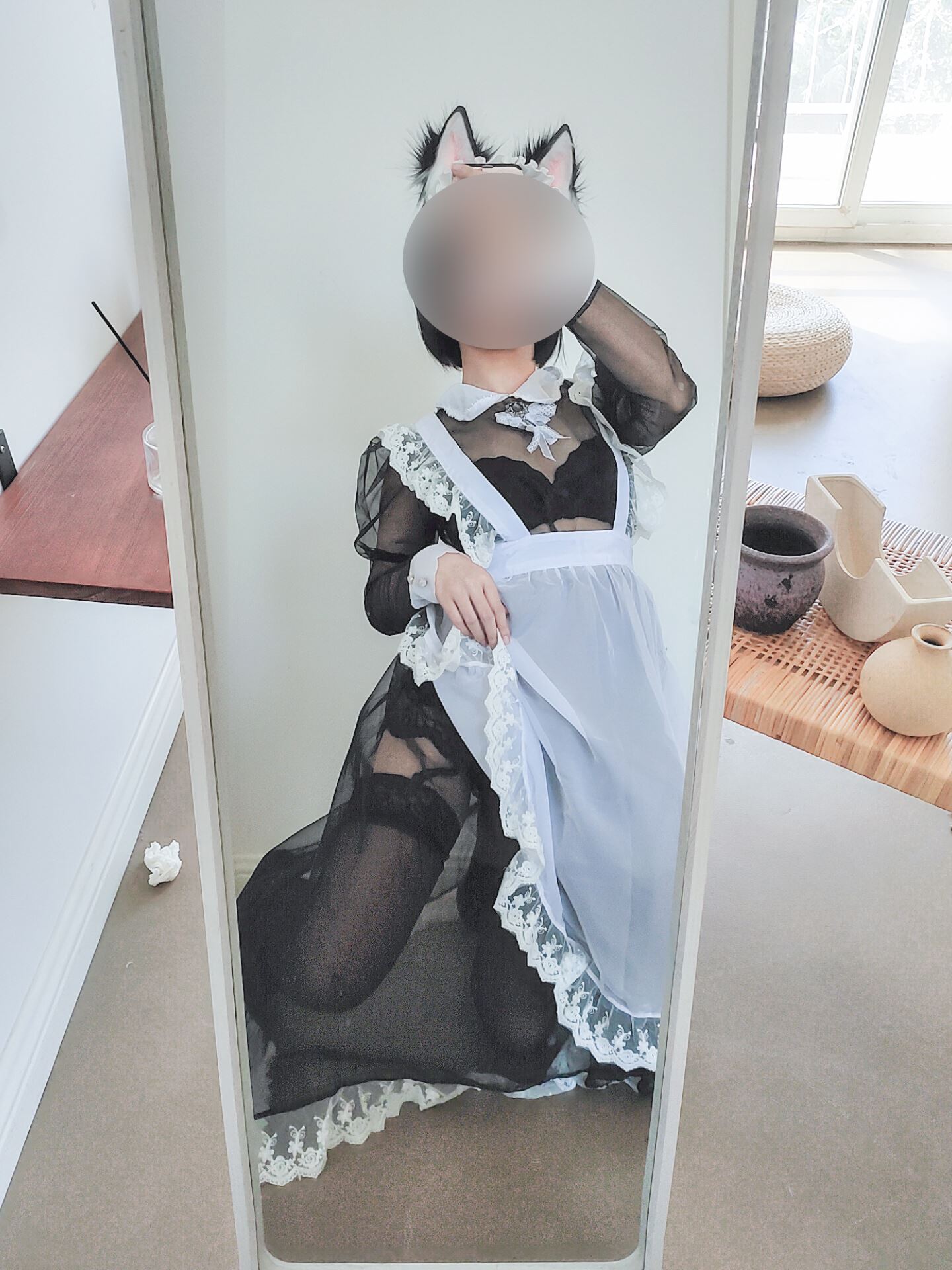 Stupid foam transparent maid selfie(32)